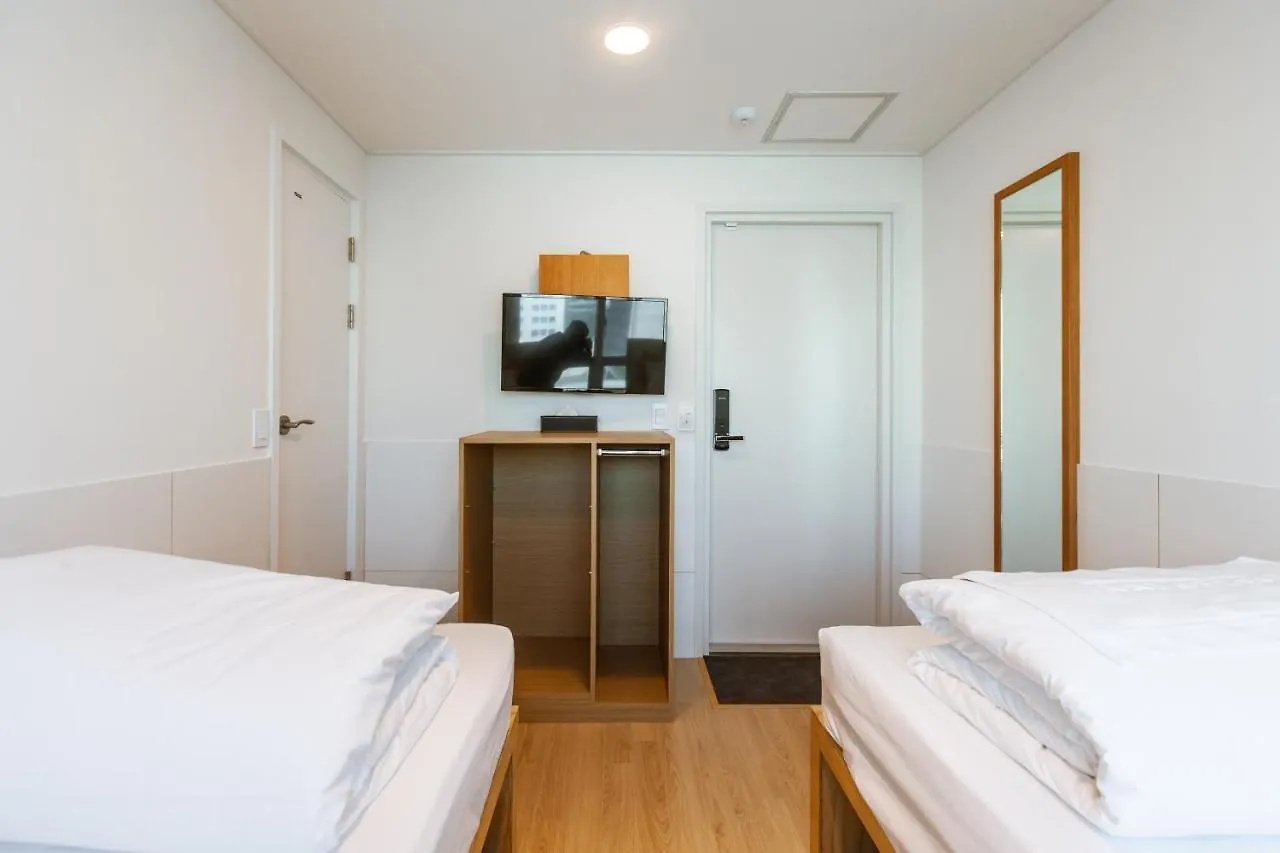 Hostel Seoulite Inn Myeongdong Formerly - Step Inn Myeongdong 2 South Korea