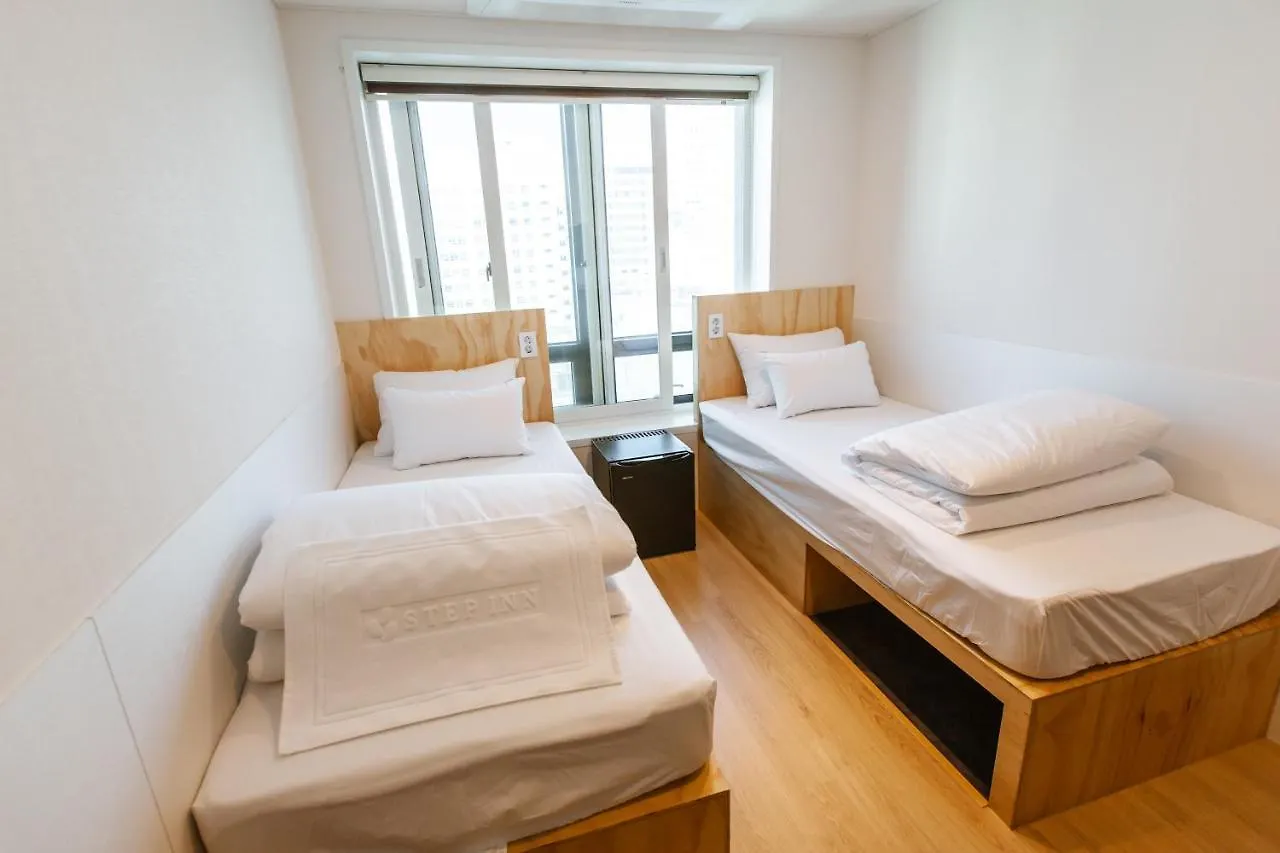 Seoulite Inn Myeongdong Formerly - Step Inn Myeongdong 2 Hostel